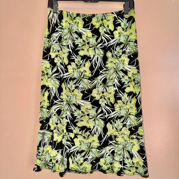 Citiknit Women's Green Black Floral Print Maxi Skirt - Size Medium - Picture 6 of 7